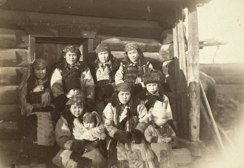 Блог - 18 уникальных портретов представителей народов России, сделанных американцем в XIX в. 18 уникальных портретов представителей народов России, сделанных американцем в XIX в.
