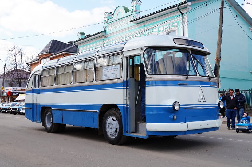 Фото: s1.fotobus.msk.rи Фото: s1.fotobus.msk.rи