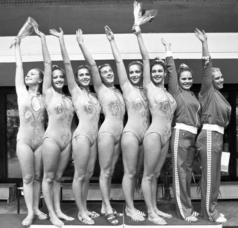 Блог - 25 архивных фотографий: как выглядели женские спортивные команды СССР 25 архивных фотографий: как выглядели женские спортивные команды СССР