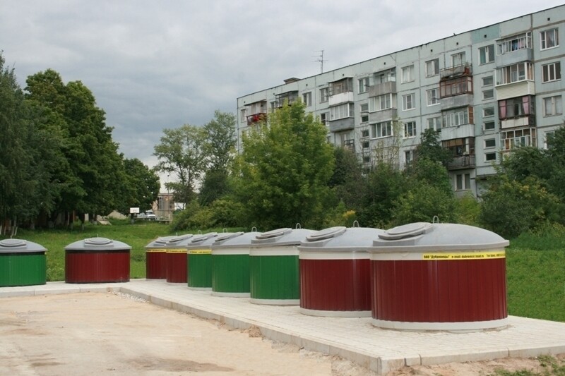 Подобные мусорные баки распространены не только в Нидерландах. Фото: oao-dubrovici.ru Подобные мусорные баки распространены не только в Нидерландах. Фото: oao-dubrovici.ru