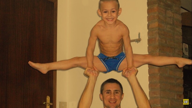 Блог - Видео: Самый известный малыш-бодибилдер — что с ним стало спустя 10 лет Видео: Самый известный малыш-бодибилдер — что с ним стало спустя 10 лет