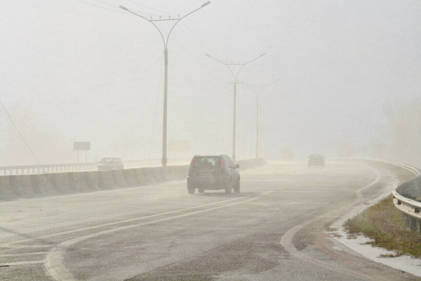 Плохую погоду лучше переждать. Фото: Николай Матюшенков/artmajeur.com Плохую погоду лучше переждать. Фото: Николай Матюшенков/artmajeur.com