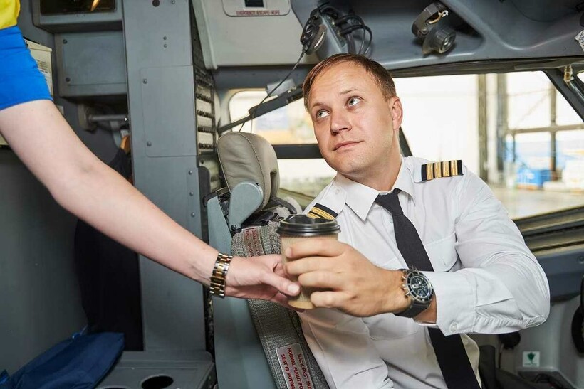 Блог - Борода, книги и еще 10 вещей, которые разрешены обычным людям, но запрещены пилотам Борода, книги и еще 10 вещей, которые разрешены обычным людям, но запрещены пилотам