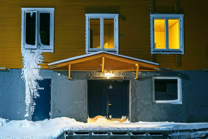 14 реальных фото о том, как живет самое северное поселение планеты