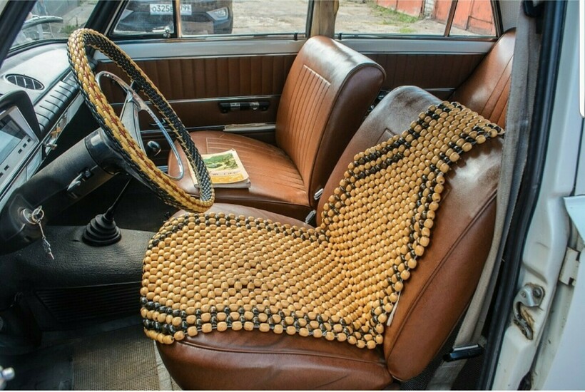 Блог - Изолента, розочки и ковры: 7 приемов тюнинга автомобиля в СССР Изолента, розочки и ковры: 7 приемов тюнинга автомобиля в СССР