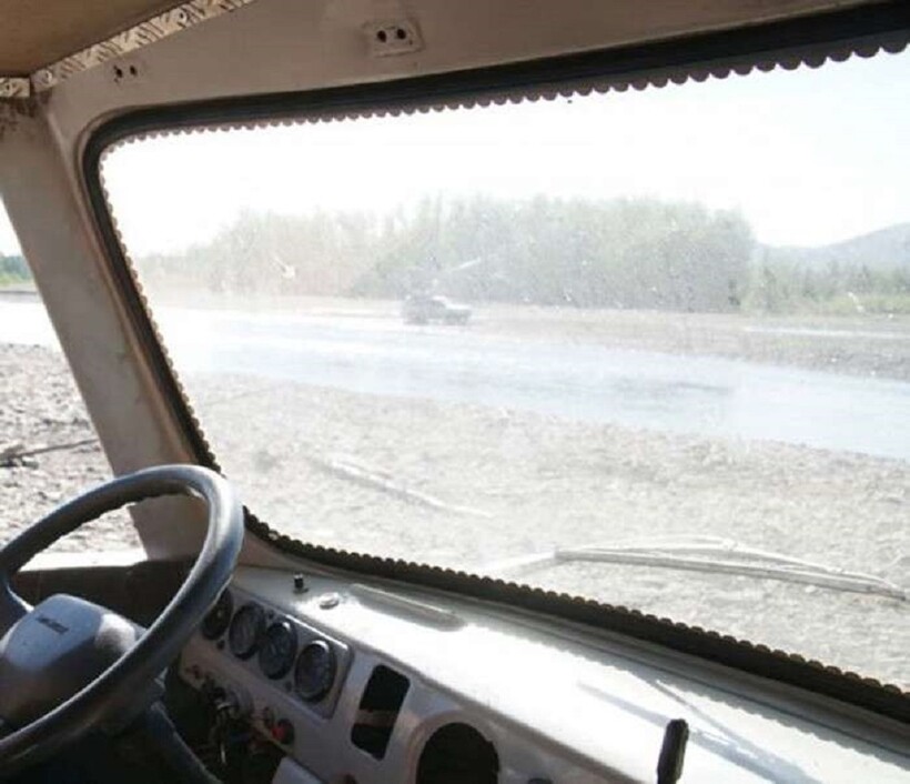 Блог - Изолента, розочки и ковры: 7 приемов тюнинга автомобиля в СССР Изолента, розочки и ковры: 7 приемов тюнинга автомобиля в СССР