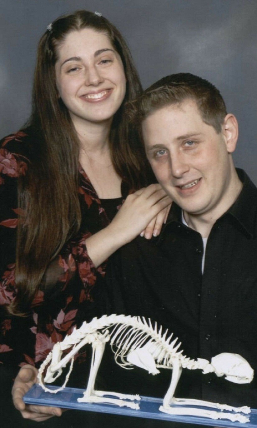 Блог - 18 худших снимков влюбленных пар, которыми они и их дети поделились в интернете 18 худших снимков влюбленных пар, которыми они и их дети поделились в интернете