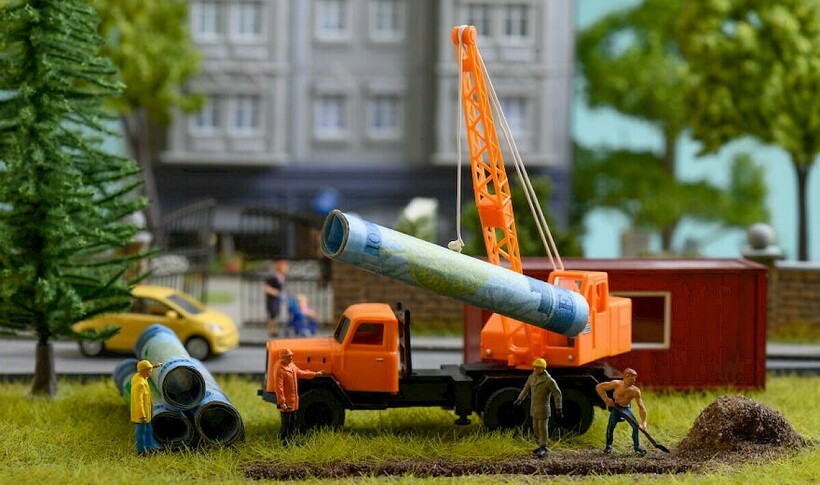 Блог - 30 миниатюрных сюжетов из мира Петера Чаквари, созданного при помощи обычных вещей 30 миниатюрных сюжетов из мира Петера Чаквари, созданного при помощи обычных вещей