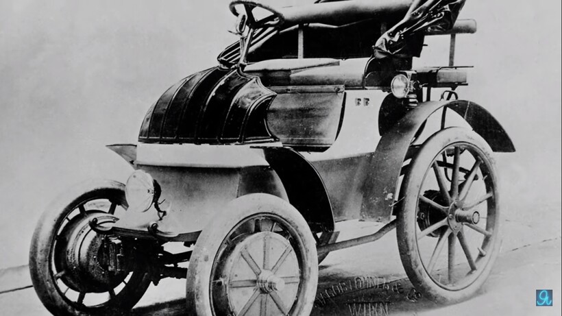 Блог - Видео: Почему 120 лет назад электромобилей было больше, чем бензиновых Видео: Почему 120 лет назад электромобилей было больше, чем бензиновых