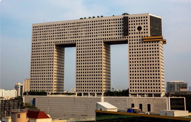 14 раз, когда архитекторы попытались превратить здание во что-то другое, но не здание