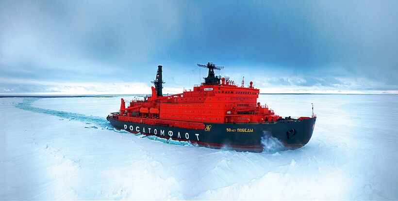 Арктический ледоход «50 лет Победы», на котором проходят круизы. Фото: ratanews.ru Арктический ледоход «50 лет Победы», на котором проходят круизы. Фото: ratanews.ru