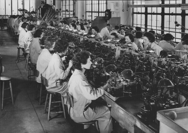 Работницы компании Bulova, 1937 год. Фото: wikipedia.org