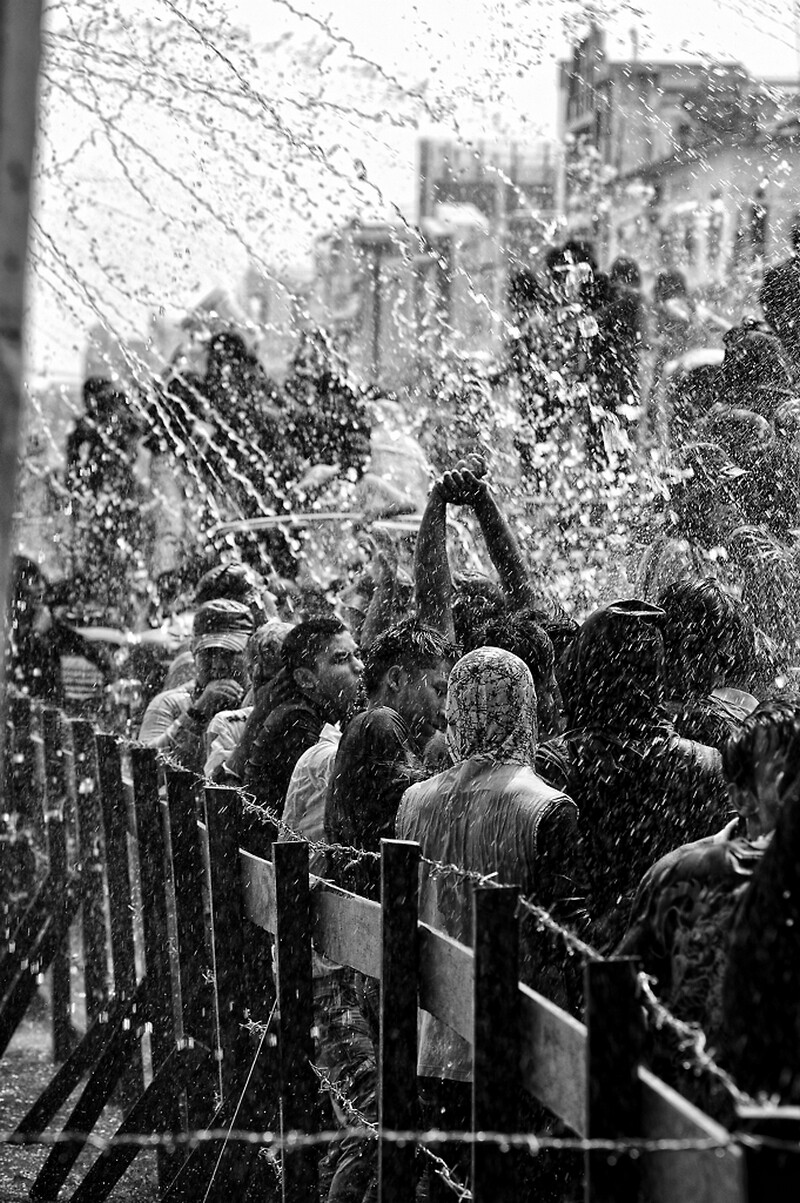 Блог - Все обливаются и танцуют: 12 веселых снимков водного фестиваля Мьянмы Все обливаются и танцуют: 12 веселых снимков водного фестиваля Мьянмы