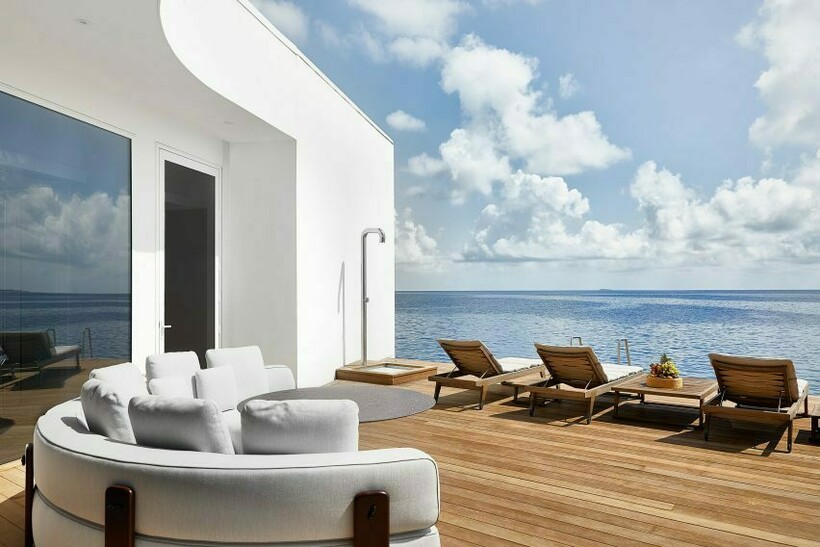 14 потрясающих снимков отеля, который находится под водой