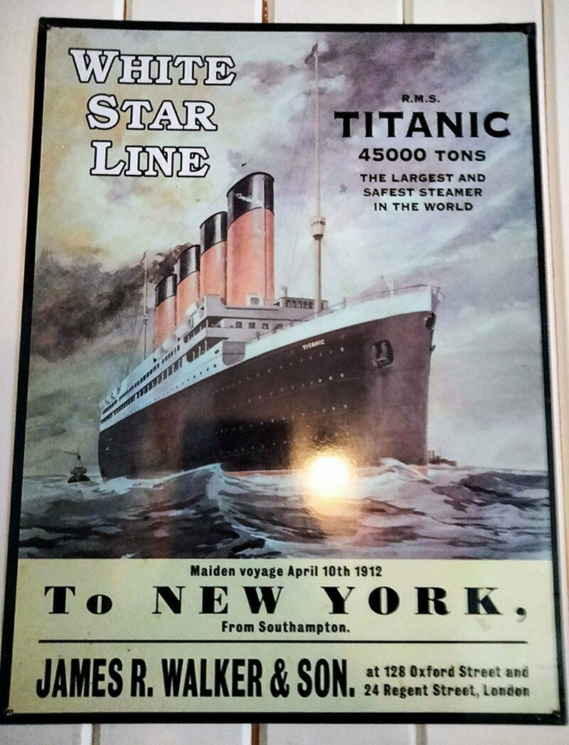 Билет на «Титаник» и не только: 15 примеров рекламы прошлого, за которую сейчас стыдно